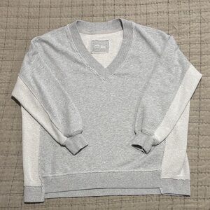 Aerie V-Neck Oversized Two-Tone Gray Sweatshirt Size XS